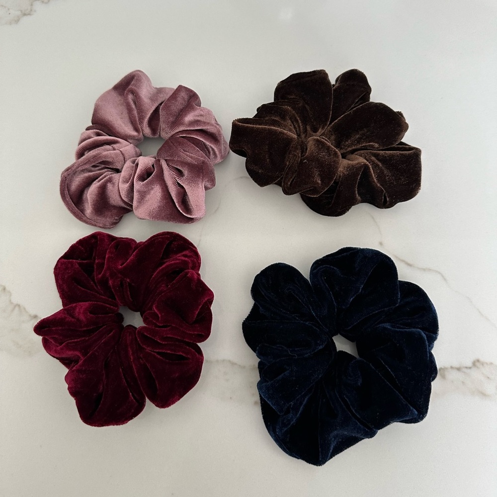 4 Beautiful velvet hair scrunchies pony holders. New!! Gorgeous colors